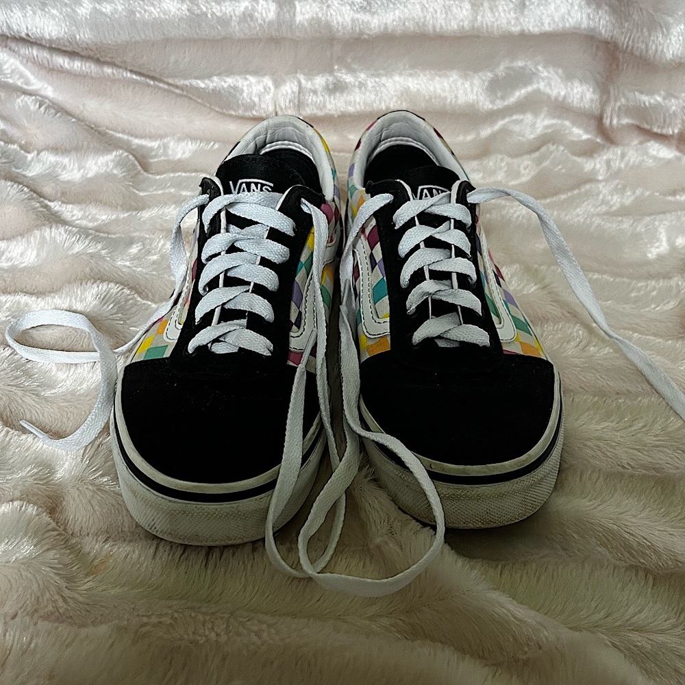 Kids Old Skool Rainbow Checkerboard shoes